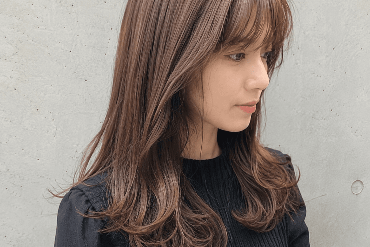 山田美咲様 斜め撮影 (AI スタイル判定のデモ用)